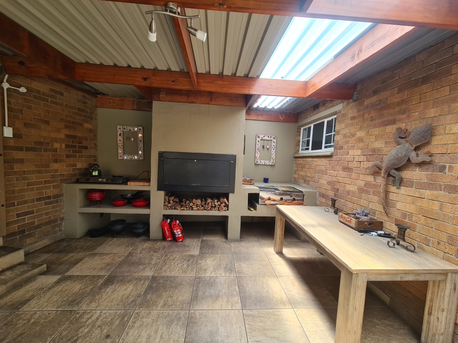 4 Bedroom Property for Sale in Vaalpark Free State